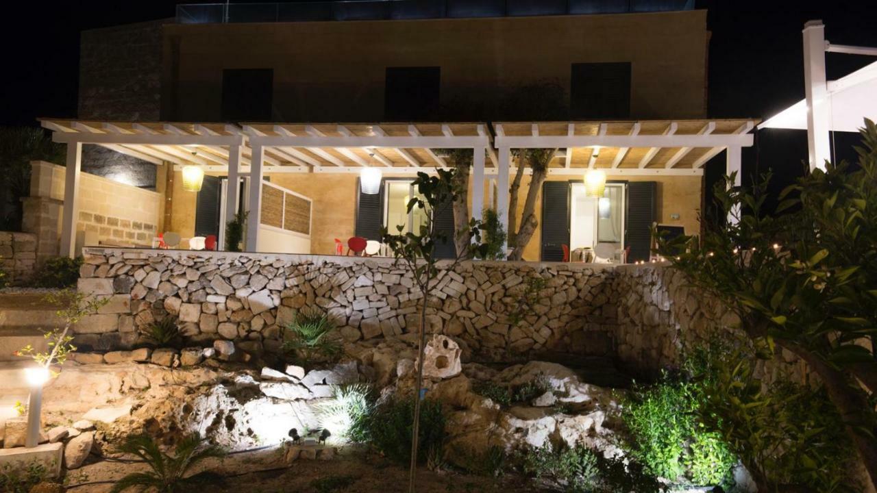 Le Suites Del Carrubo Favignana Exterior foto