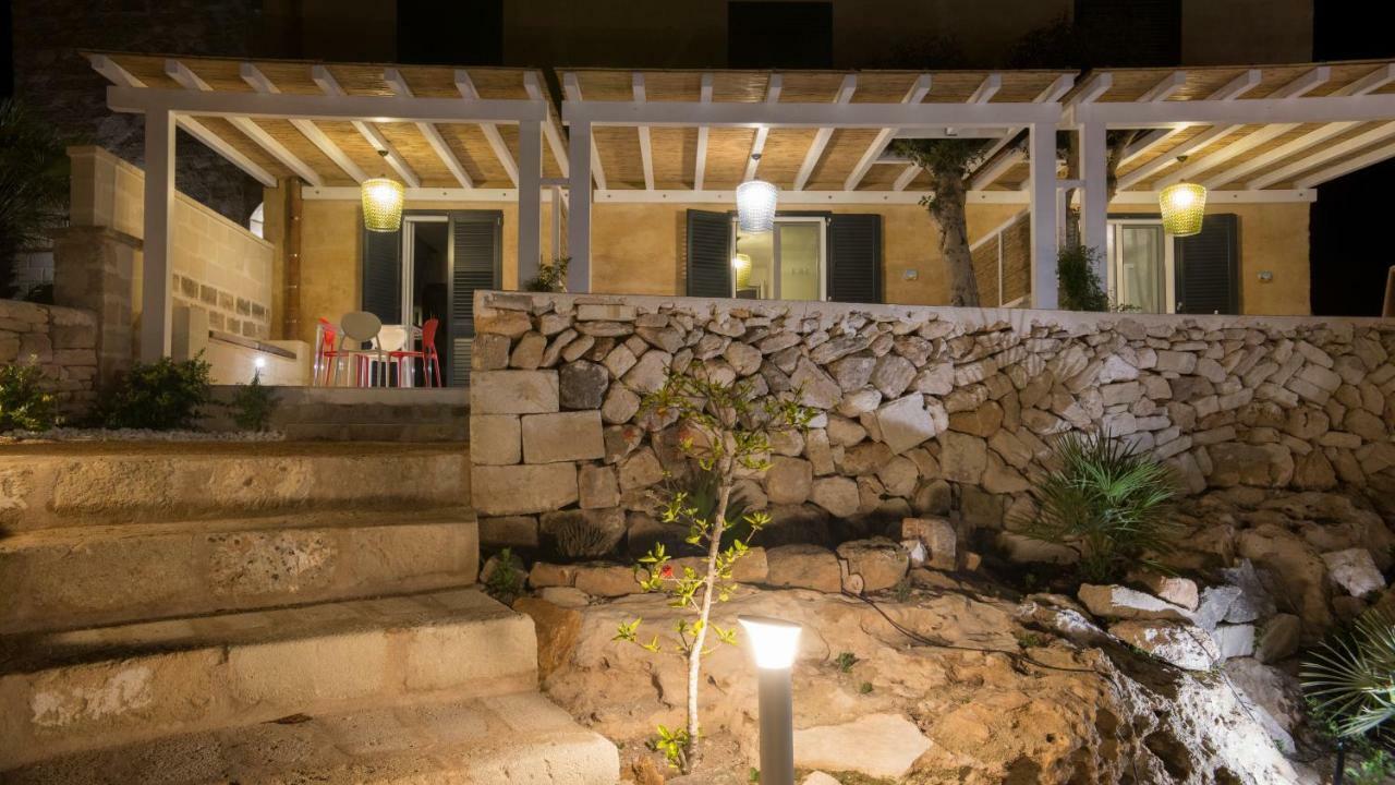 Le Suites Del Carrubo Favignana Exterior foto