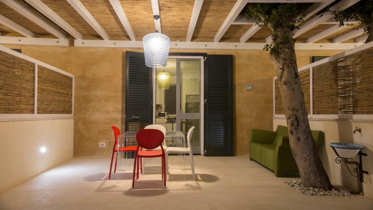 Le Suites Del Carrubo Favignana Exterior foto